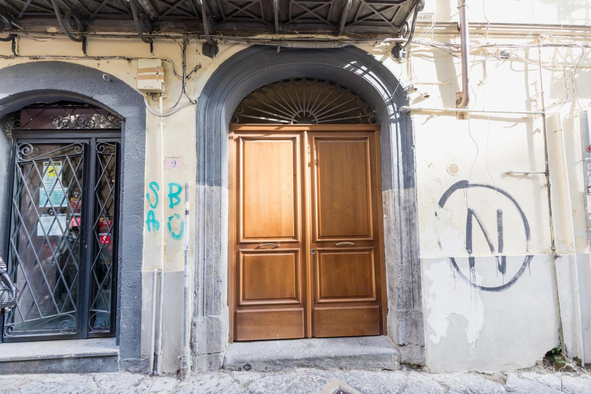 O' Munasterio E Santa Chiara Naples Exterior photo